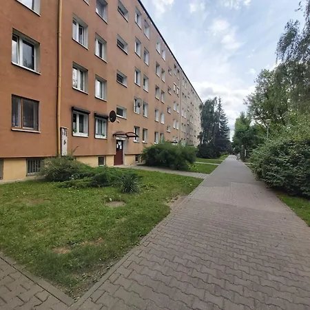 2051 Zwyciestwa 23 - Tanie - Samodzielne Zameldowanie - Self Check In Pansiyon Poznan