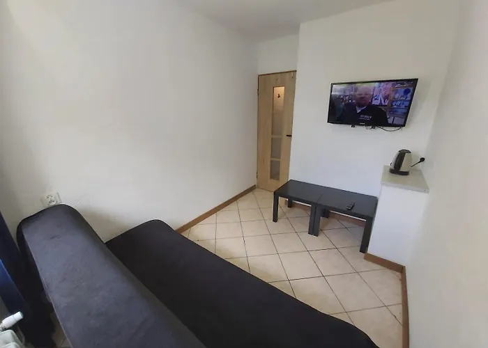 Pansiyon 2051 Zwyciestwa 23 - Tanie - Samodzielne Zameldowanie - Self Check In