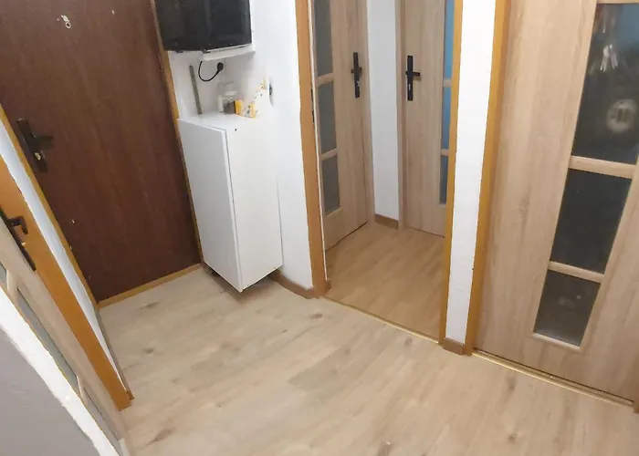 2051 Zwyciestwa 23 - Tanie - Samodzielne Zameldowanie - Self Check In *