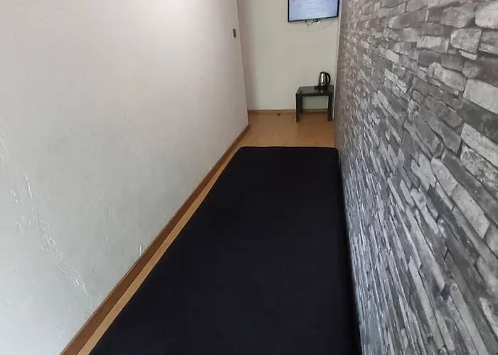 Pansiyon 2051 Zwyciestwa 23 - Tanie - Samodzielne Zameldowanie - Self Check In