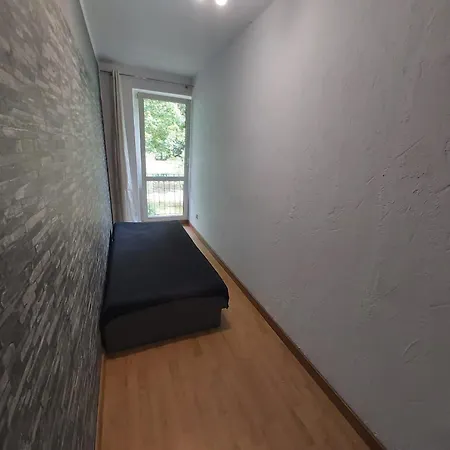 2051 Zwyciestwa 23 - Tanie - Samodzielne Zameldowanie - Self Check In