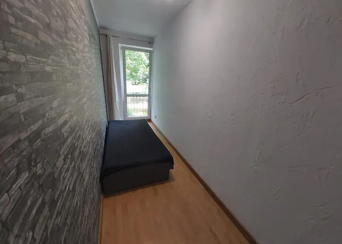 2051 Zwyciestwa 23 - Tanie - Samodzielne Zameldowanie - Self Check In