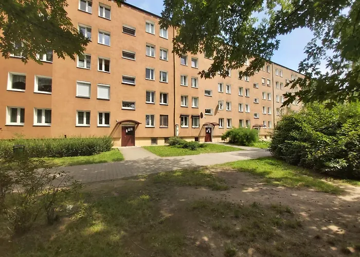 2051 Zwyciestwa 23 - Tanie - Samodzielne Zameldowanie - Self Check In Проживание в семье Познань